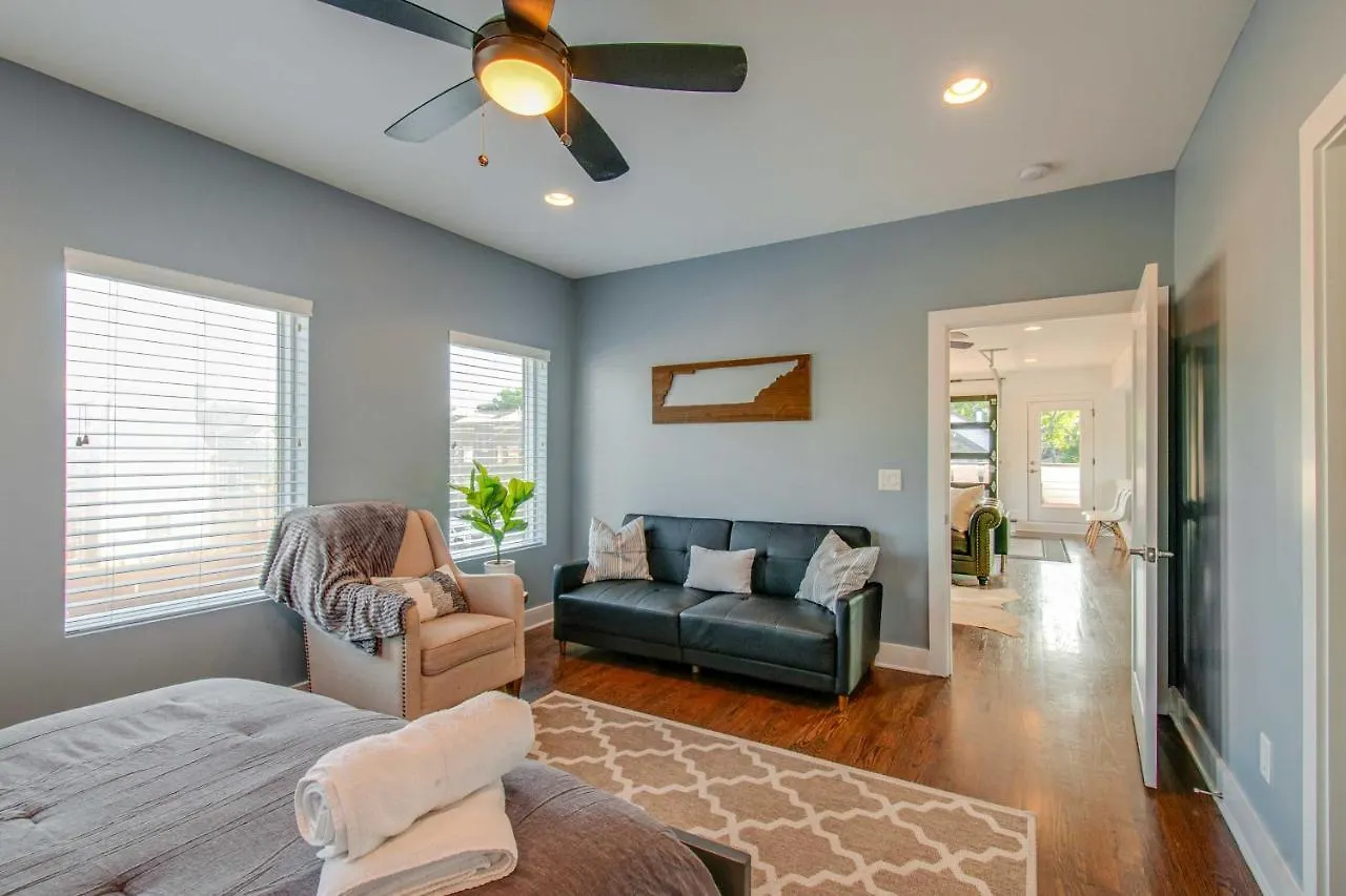 Semesterbostad Nashville Home With Rooftop Deck Less Than 2 Mi To Dtwn USA